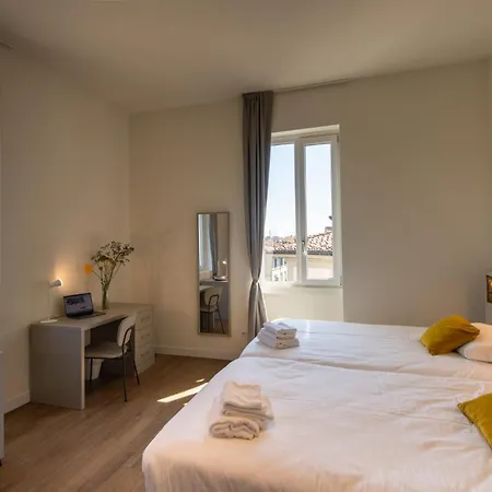 Il Santo Hostel *