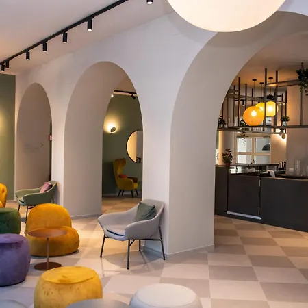 Il Santo Hostel *